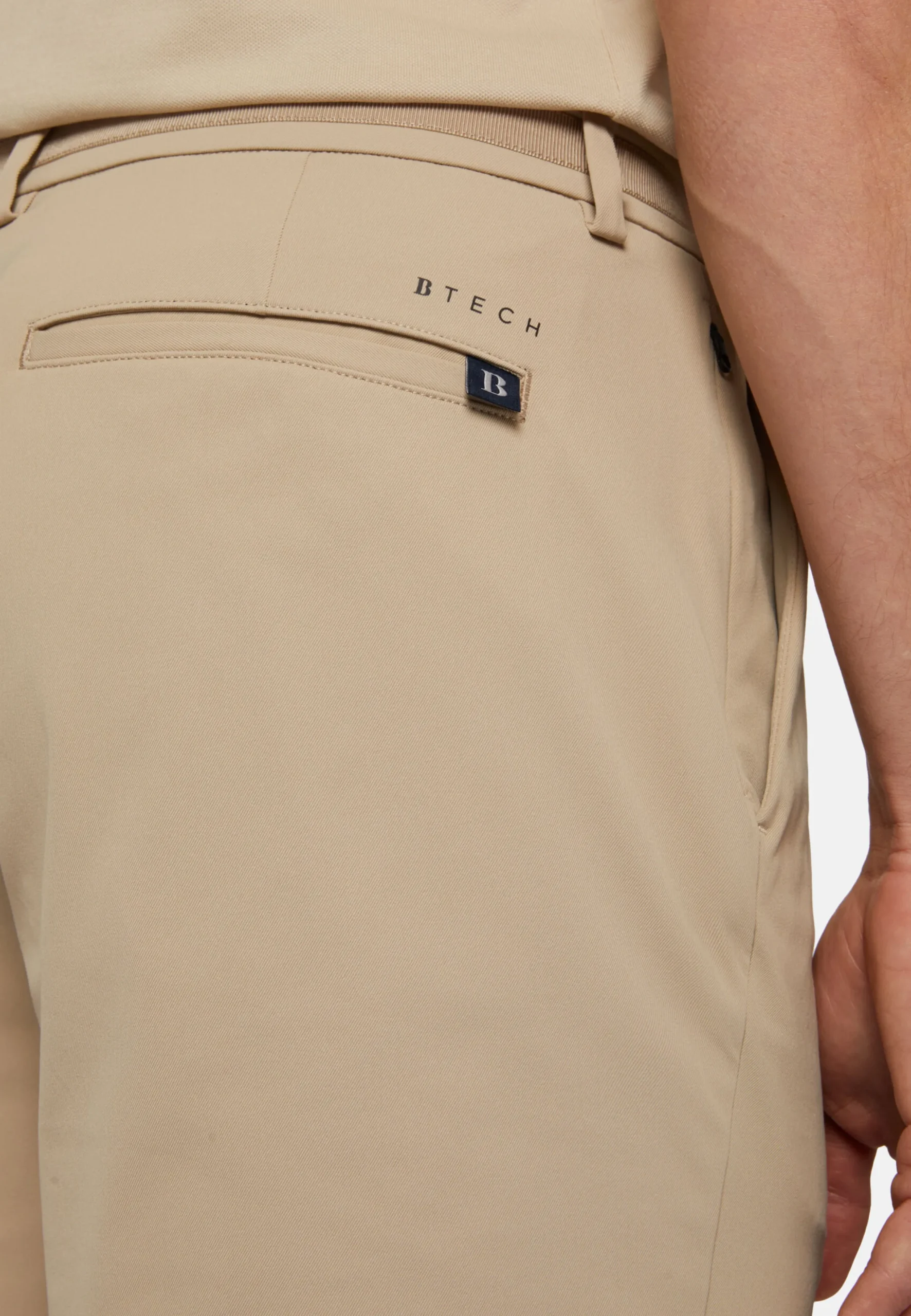 Bermuda In Nylon Elasticizzato B Tech